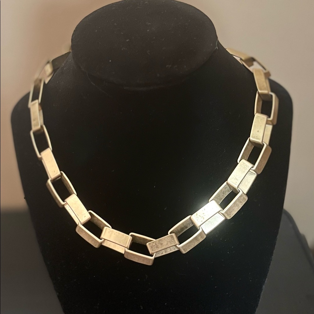 Lia Sophia unison necklace and bracelet set